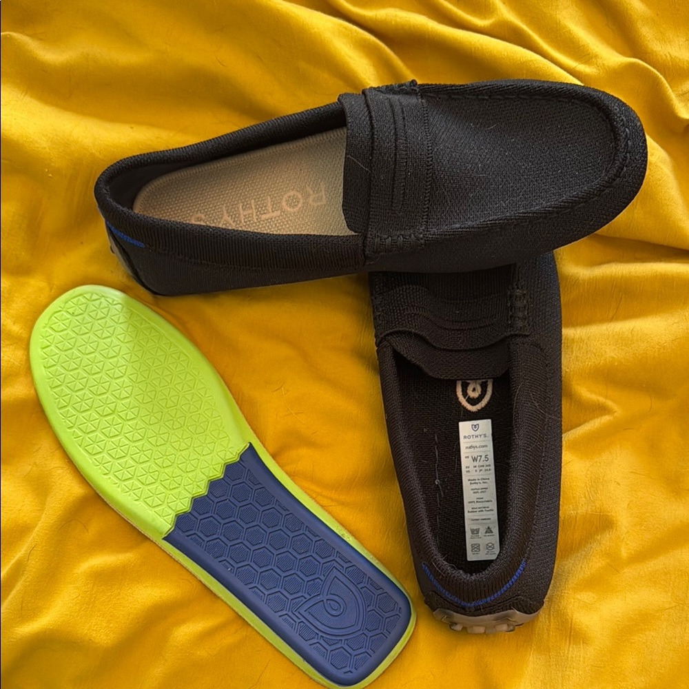 Rothy's Black Slip-On Loafers with Comfort Focus-never worn